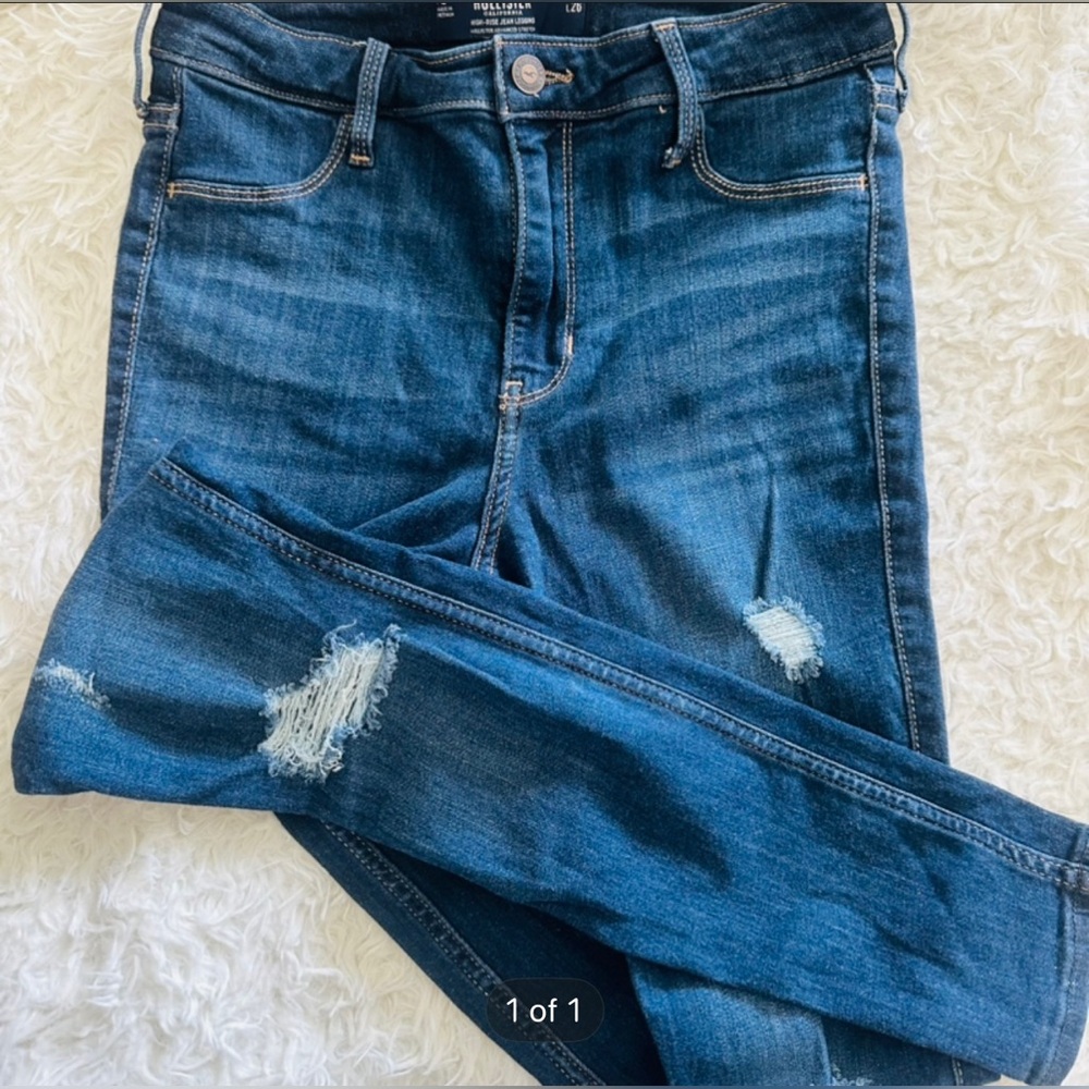 Hollister Jeans - Size 7S